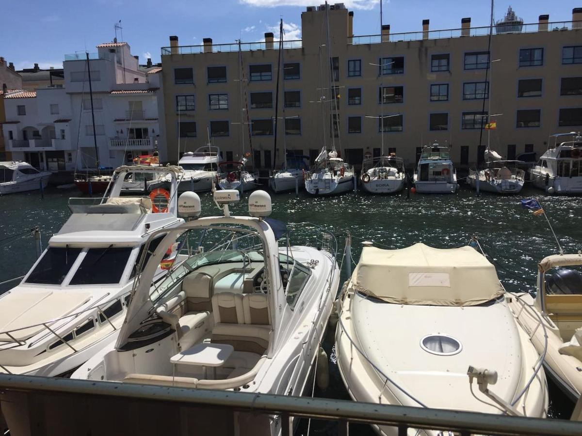 Grand Appartement Vue Sur Canal 4 Pers Wifi Empuriabrava Exterior photo